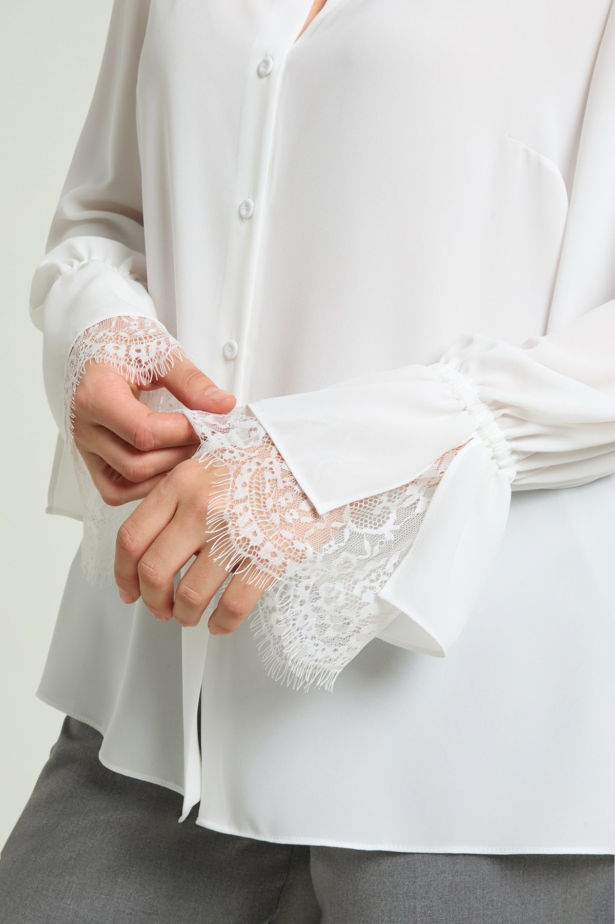 CAMICIA CON POLSO IN PIZZO