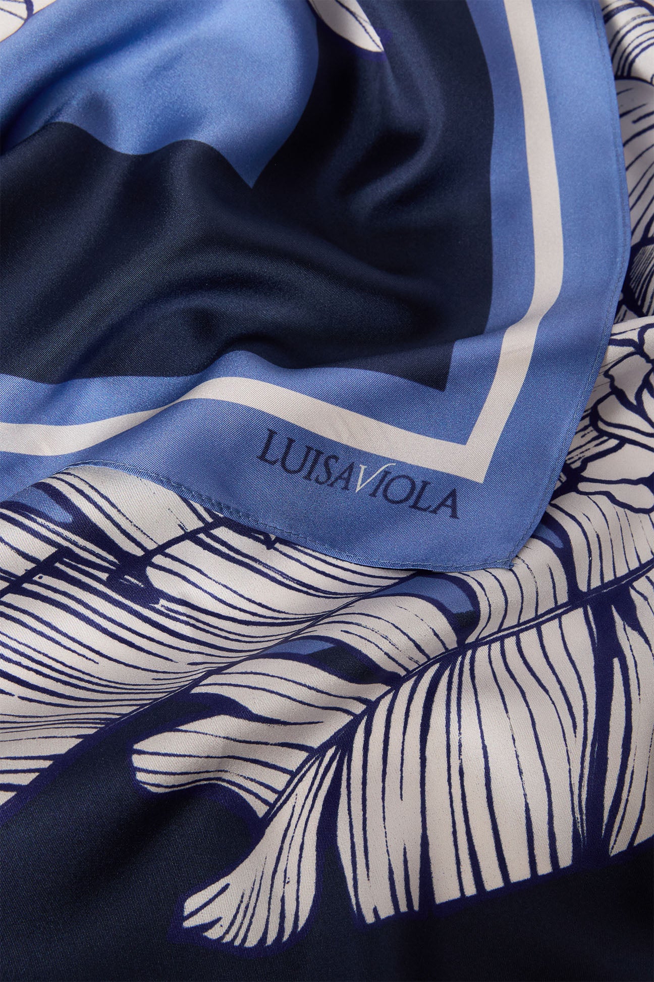 FOULARD STAMPATO IN PURA SETA