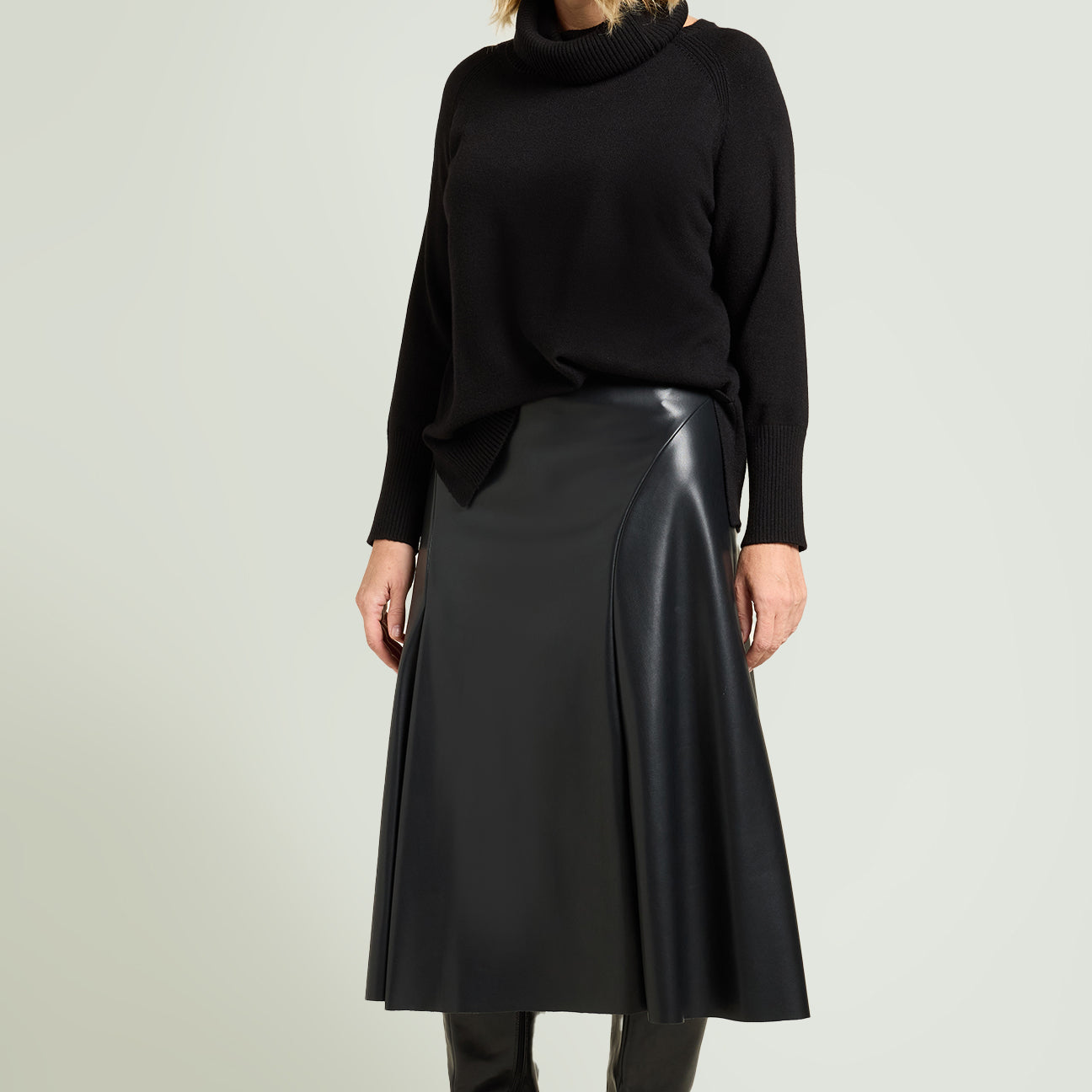 GONNA SVATATA IN TESSUTO SPALMATO