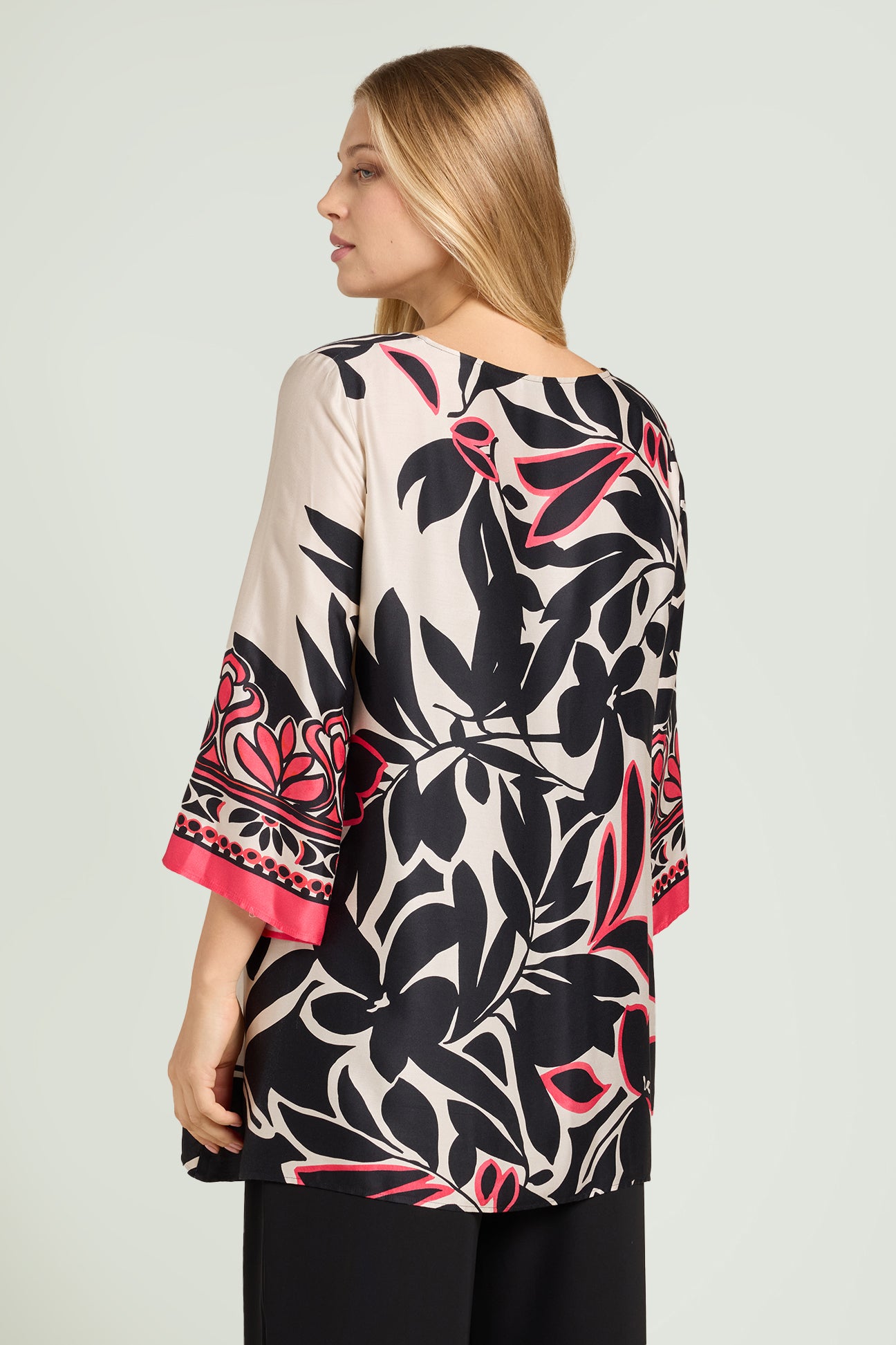 BLUSA IN SATIN STAMPATO