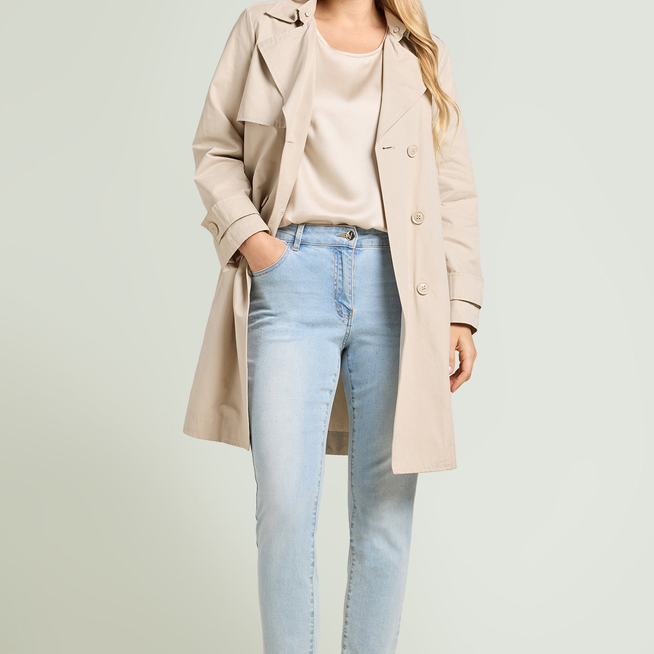 JEANS SKINNY CON APPLICAZIONI