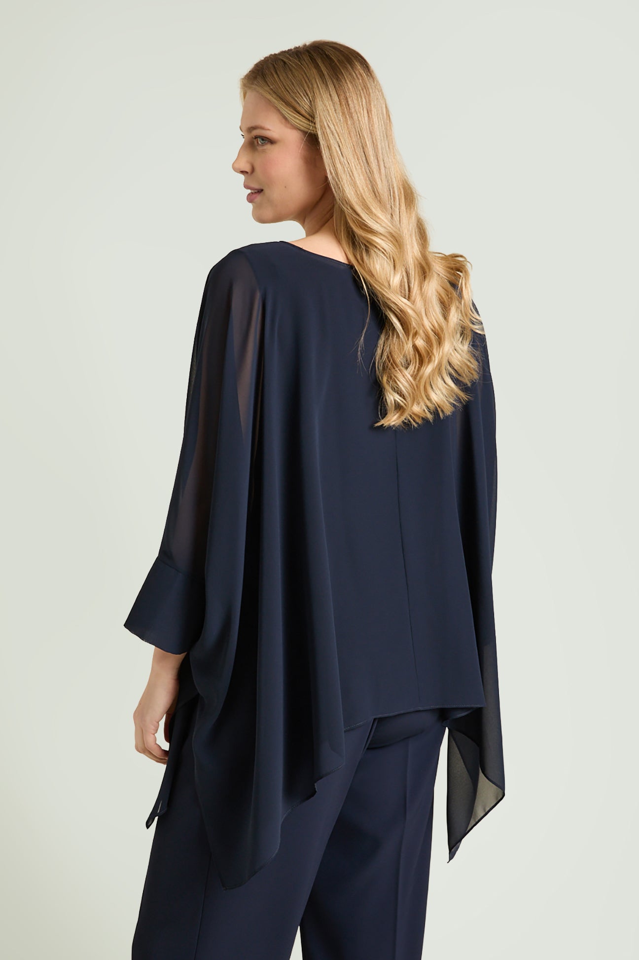 PONCHO IN GEORGETTE