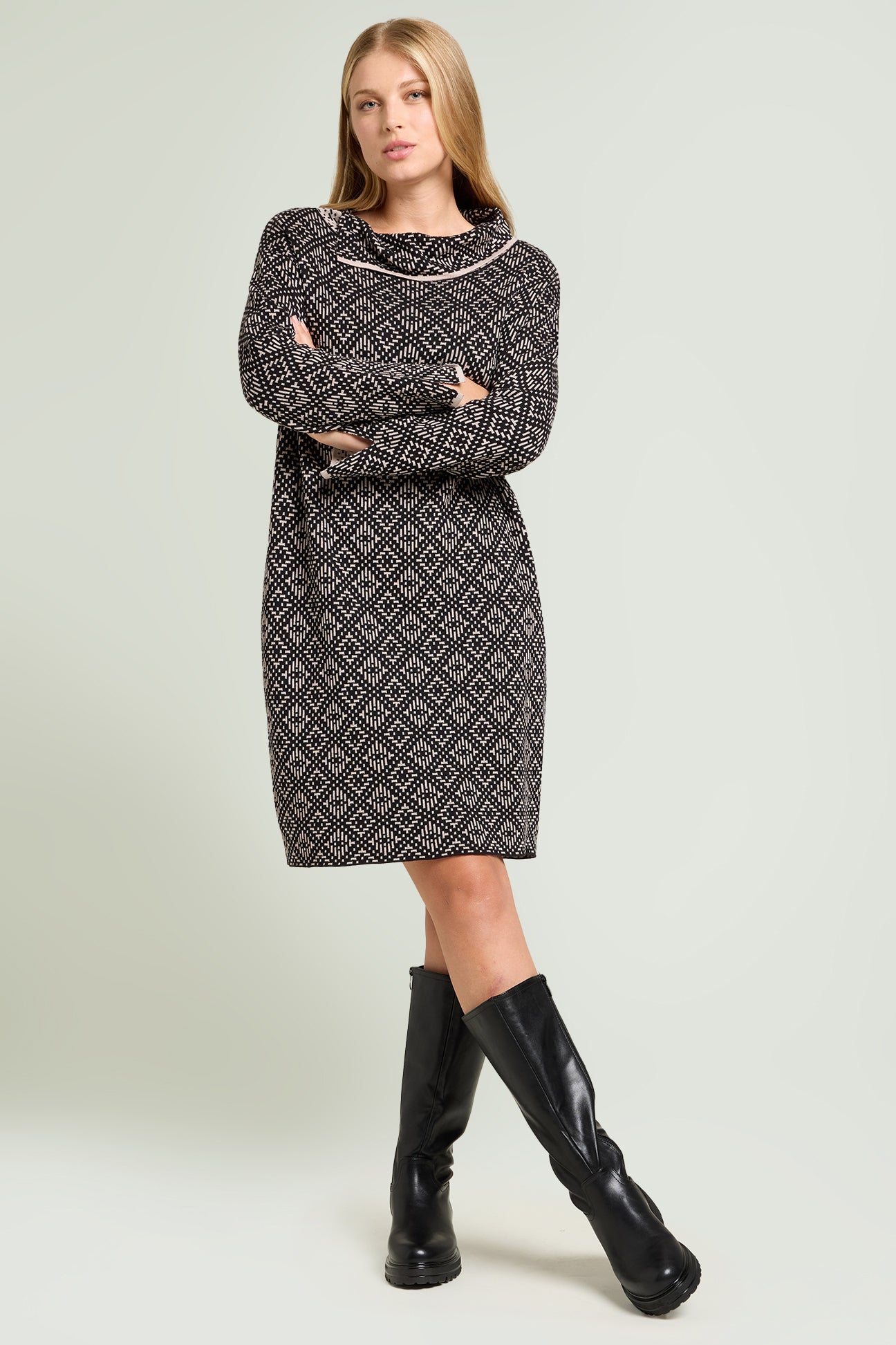 ABITO JACQUARD IN MAGLIA