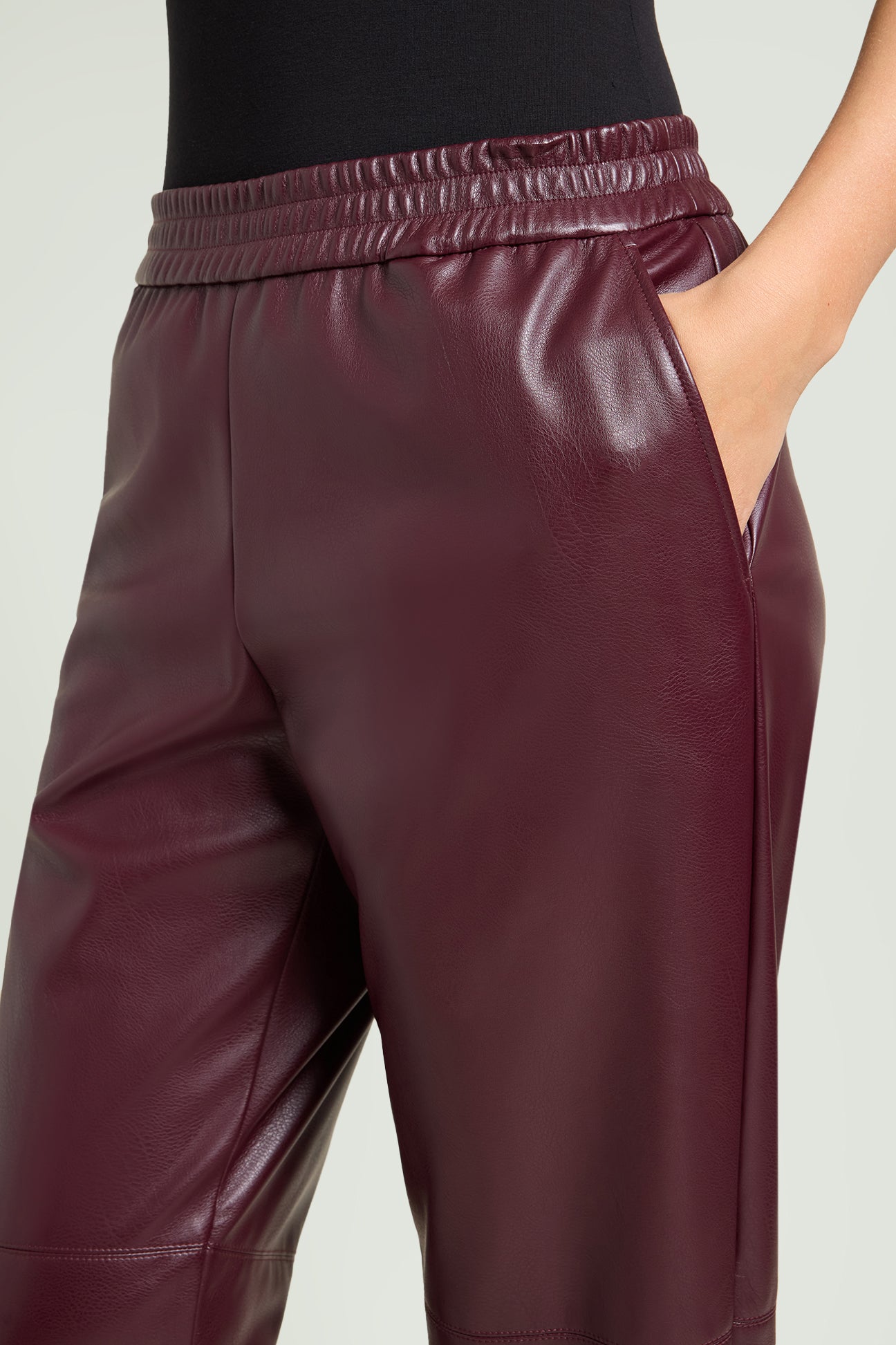 PANTALONI PULL-ON IN TESSUTO SPALMATO