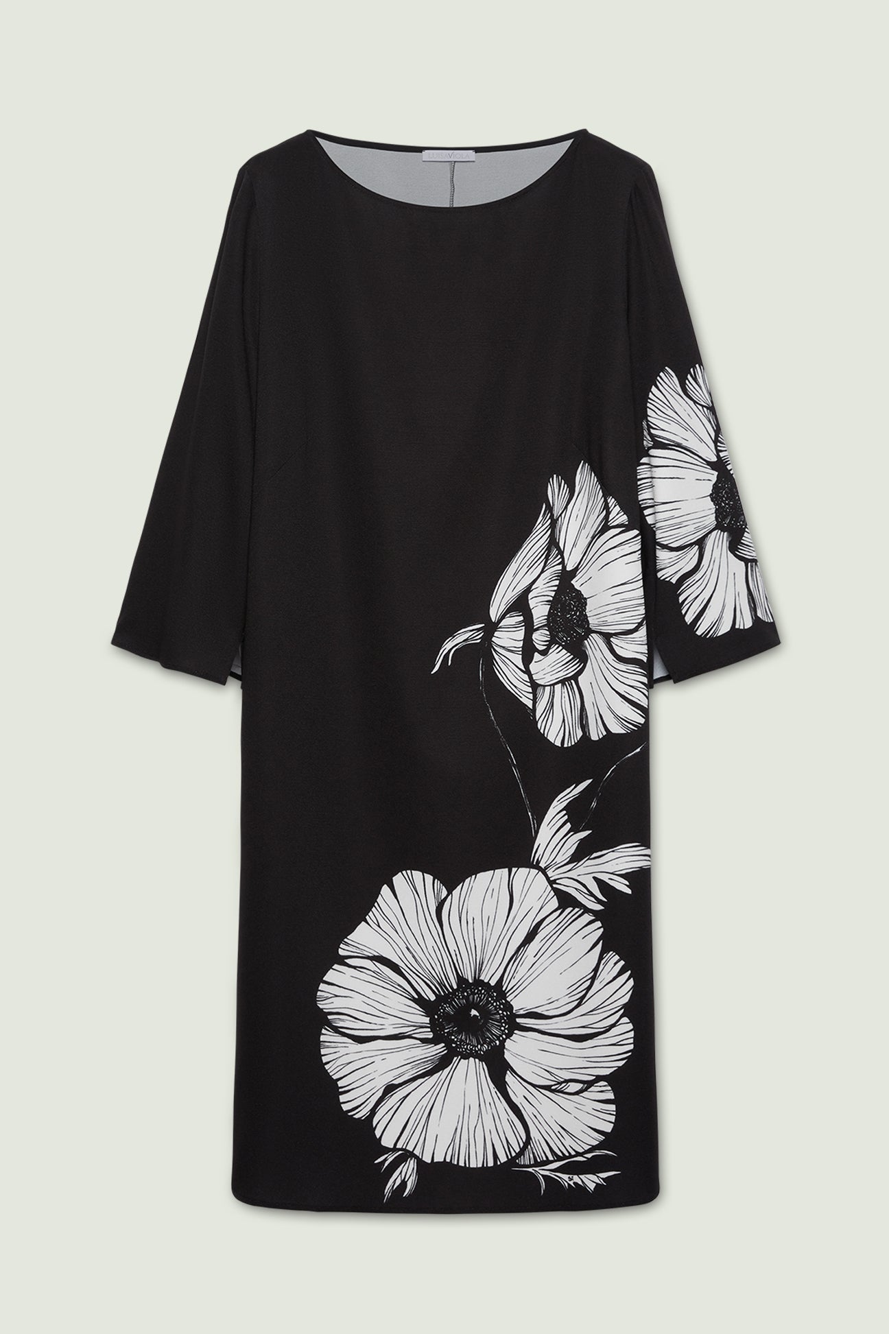 ABITO CON STAMPA PIAZZATA