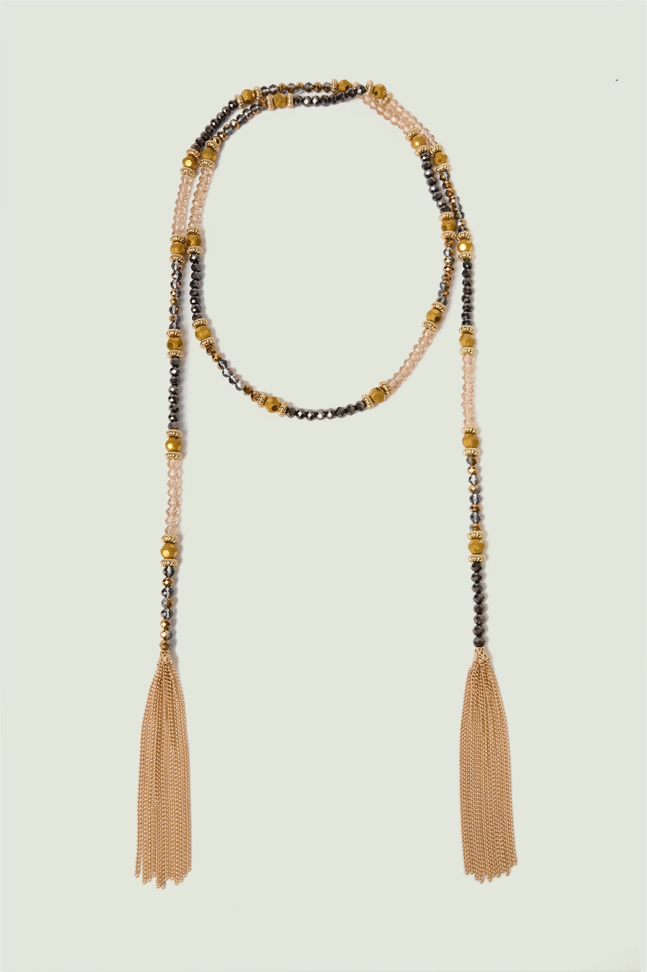 COLLANA CON PERLINE SFACCETTATE E FRANGE