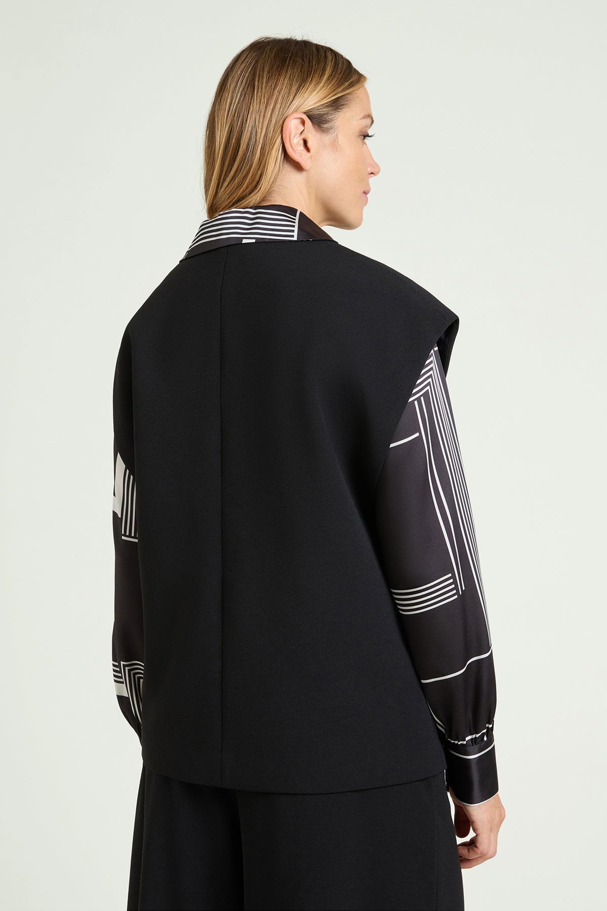 GILET IN CREPE