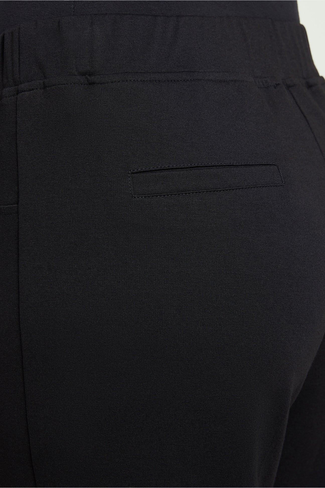 PANTALONI PULL-ON DRITTI IN PUNTO MILANO