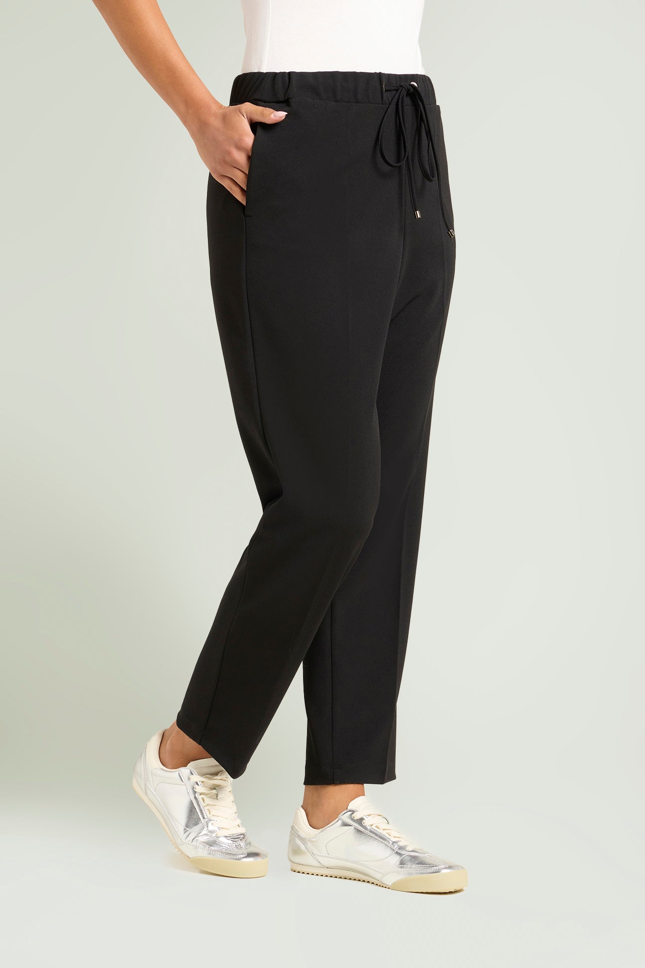 PANTALONI PULL-ON JOGGER IN SCUBA CREPE