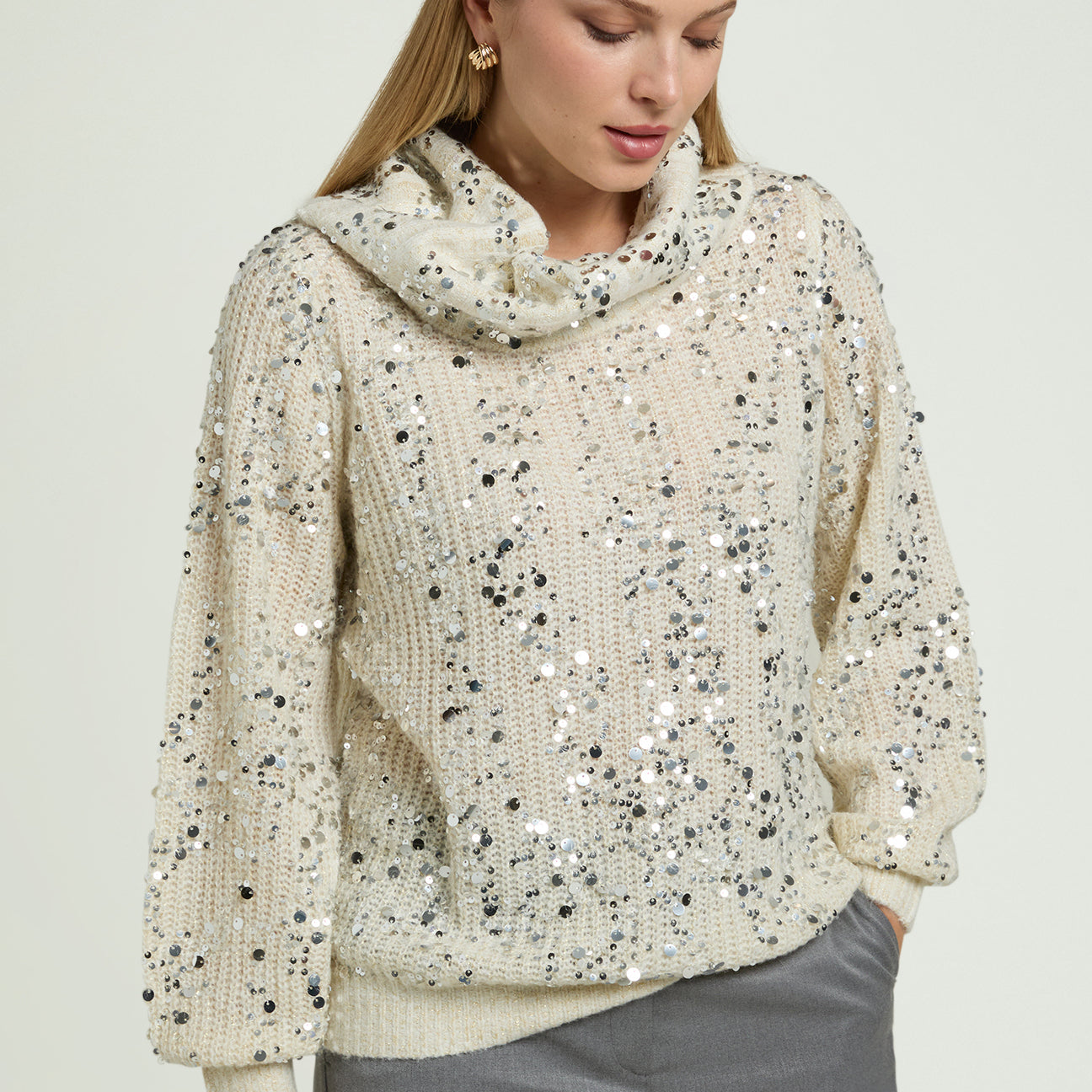 MAGLIA RICAMATA