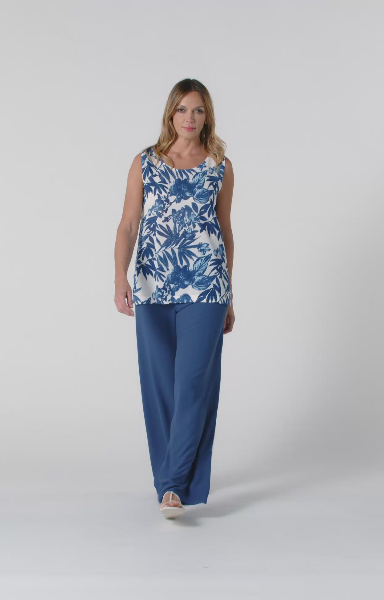 TOP STAMPATO IN TRICOT
