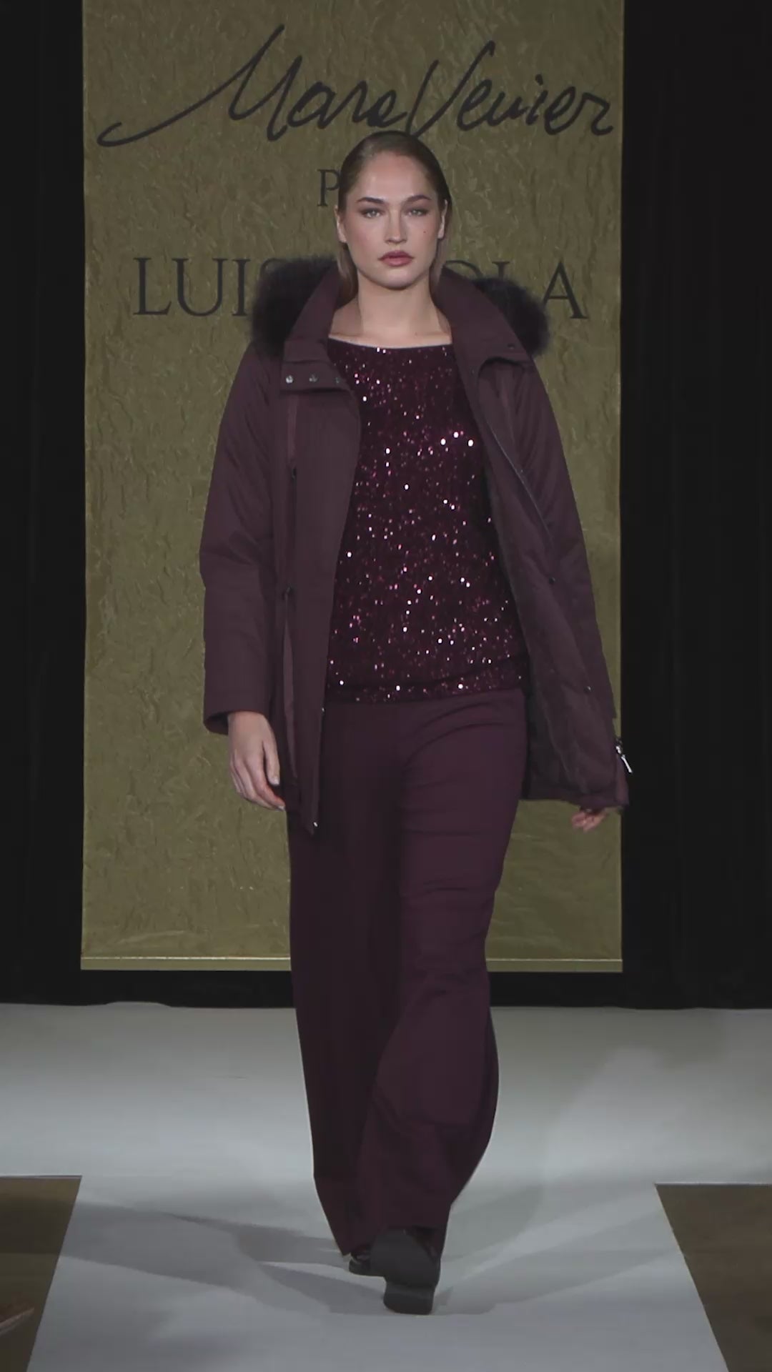 FELPA FULL PAILLETTES BURGUNDY