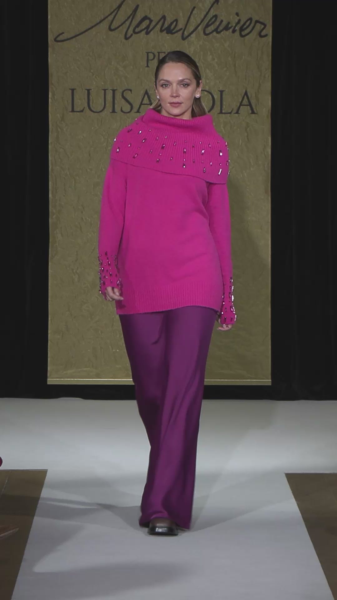 MAGLIA WINTER TOUCH RICAMATA A MANO